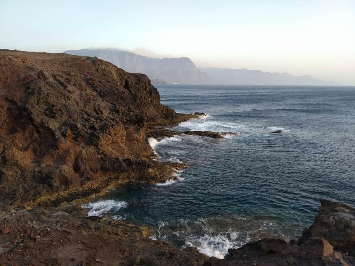 North Cliff Apartment *The Ocean Beneath Your Feet* Gáldar Eksteriør billede